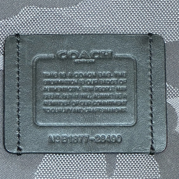 Coach Laptop Bag in Wild Beast Print - Picture 7 of 10